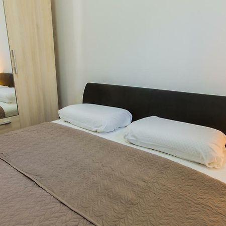 Apartament Putnik Dugi Rat Zewnętrze zdjęcie